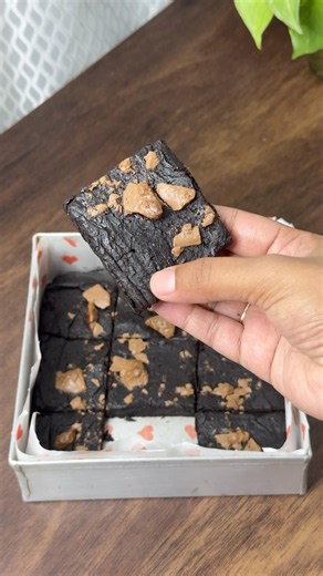 3 Ingredient Chocolate Brownie 🍫 Easy Brownie Recipe #Shorts