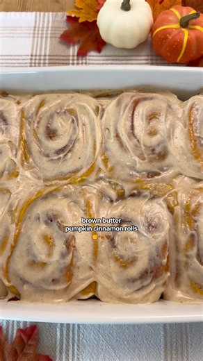Brown Butter Pumpkin Spice Cinnamon Rolls 🎃🍂 #baking #pumpkin #cinnamonrolls #fallrecipes