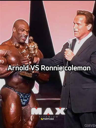 Arnold VS Ronnie Coleman 👑 👑 #arnoldschwarzenegger #gymedit #mrolympia #arnoldclassic #bodybuildingmotivation
