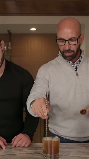 How to make an apple butter old fashioned