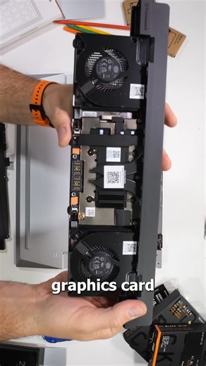 The FIRST modular laptop of its kind! #framework #jerryrigeverything | Jerry Rig Everything