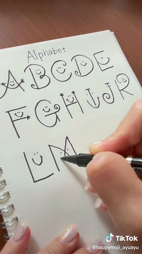 可愛い英文字の手書きテクニックとデザイン