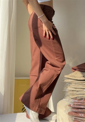 Stylish Cotton Pants for a Sharp Casual Look