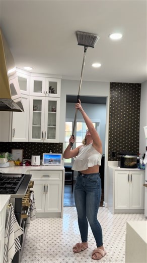 NRJ🌹 (@thatfitbostonmom)’s videos with Lady gaga X Migos Ceezy Remix - Ceezy