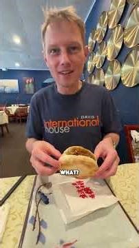 Showing my caucasian frined some REAL Chinese food! Destroying cultural barriers with spicy food 🔥