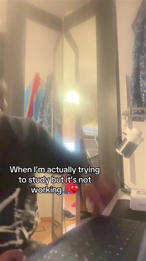 Struggling with Studying? Tips to Overcome Distractions