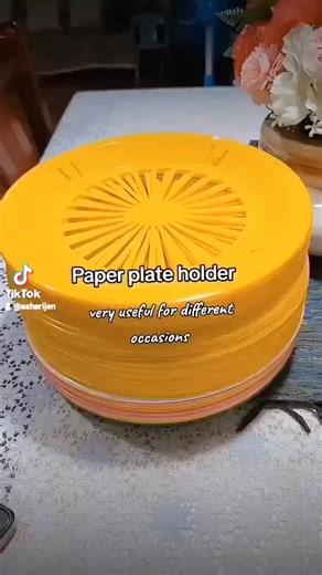 Creative Paper Plate Holder Ideas for Your Kitchen
