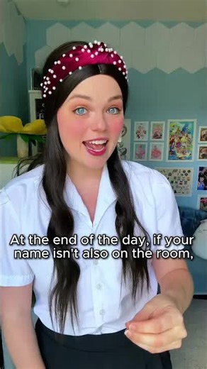 Nat gives a lesson 🤓 #hotel #explained