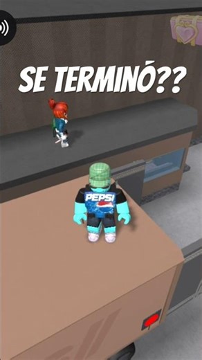 Buscando escondites en mm2 en Roblox