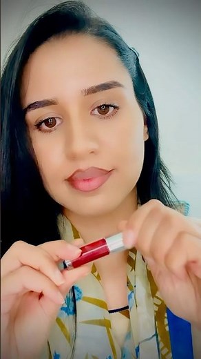 Lip Gloss EXPERT Shares Top Application Tips with or without Lipliner