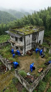 Would you have the vision to save a building like this? 🏗️🌲 We found this abandoned concrete shell lost in the mountains and saw its hidden potential. After weeks of hard work, structural upgrades, and custom landscaping, it’s now the ultimate peaceful escape from the city. Watching the fog roll over the bamboo trees from that rooftop terrace is pure magic. ✨ ❓ Rate this transformation! Would you live here or use it as a vacation home? Let's talk! 👇 | Creating New