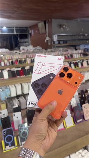 លក់ទូរស័ព្ទ 17promax គ្រឿន1TB តែ28មុឺន