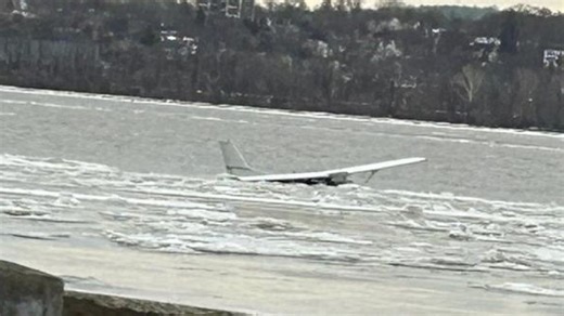 Small plane goes down in Hudson River near Newburgh Beacon Bridge