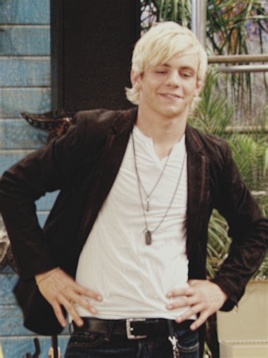 ross lynch in austin & ally was too cute #rosslynch #austinmoon #fyp #viral