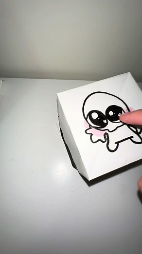 DIY Paper Button Tutorial: Simple Craft Idea