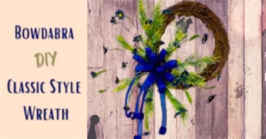 Video DIY – How to make a stunning classic wreath… Bring timeless charm to your home with Nick’s Classic Wreath! Perfect for year-round décor or adding a festive touch, this beautiful wreath is easy to create. Join Nick from Nick’s Seasonal Décor as he guides you through the process step by step. You can find this complete tutorial on our Bowdabra Blog, here: https://bowdabra.com/how-to-projects/video-diy-how-to-make-a-stunning-classic-wreath/ #bowdabratutorials #bowdabratutorial #diydecor #Abra
