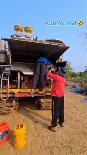 Md Ruman Khan on Instagram: "Camedy video 😄😄😄😄"