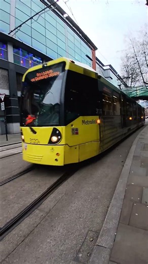 Manchester Metrolink Tram #publictransport #Manchester