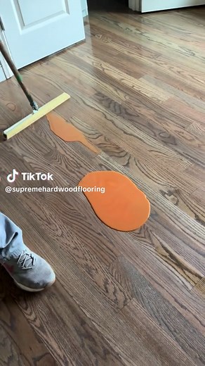 How to Clean Hardwood Floors Effectively