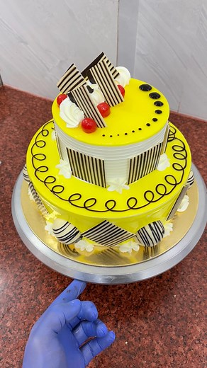 57K views · 280 reactions | 2 tier pineapple jelly cake design ideas #reels #cakes #cakedecorating #viral #viralreels #trending #cake #pineapplejellycake #pineapple #pineapplecake | roshan_cake_chef | Facebook