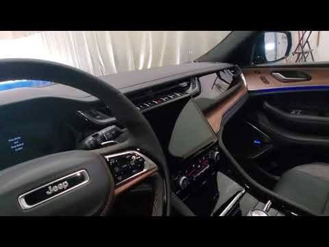 2025 Jeep Grand Cherokee Summit Reserve - Black - Stock 13625