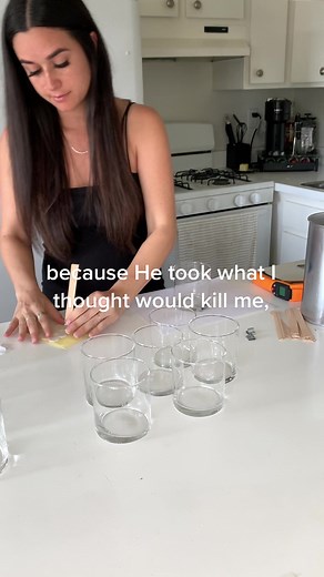 Candle making, but make it inspiring. ✨ -Romans 5: 3-5. Always remember that problems and trials aren’t experienced for nothing. They produce endurance which produces strength of character. Strength of character produces joyful, confident hope. Difficult times come to all of us, but God can use these opportunities to guide us and mold us into the people He wants us to be. The important part is how we respond to the circumstances that He has placed us in. Our story, His glory. 🤍 #inspiration #in