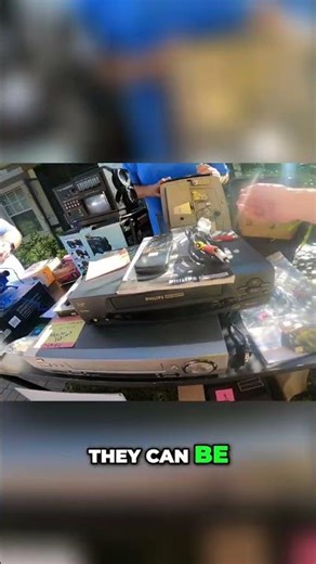 Retro Film Projector: Cool Vintage Tech Gadget #shorts