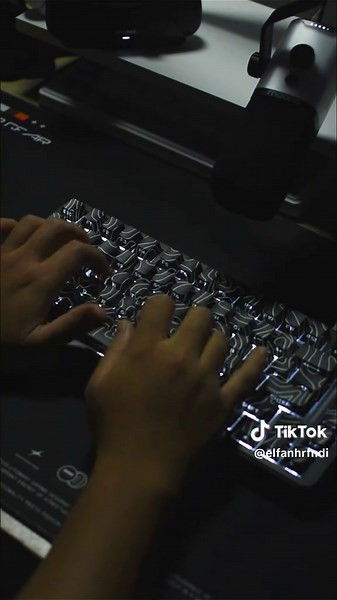 Mono Series Mechanical Keycaps for Custom Keyboards