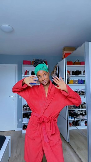 Eva Guess on Instagram: "100% Guinéenne  #getreadywithme #outfit #guinee #guineeconakry #africa #westafrica"