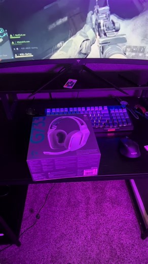 Logitech G733 Wireless Gaming Headset: Ultimate Performance