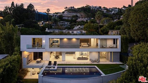1401 Londonderry Pl, Los Angeles, CA 90069 | Estately 🧡 | MLS# 26832619