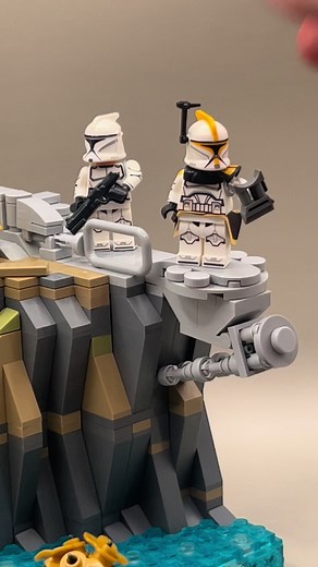 Droids Up Ahead: LEGO Star Wars Adventure
