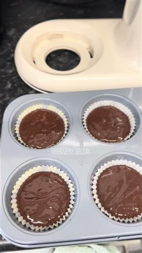 Soft & Rich Chocolate Cake (Sugar-Free Recipe)