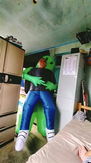 Enjoy yarn? Emerson Emey Atienza Creus | Venus Creus