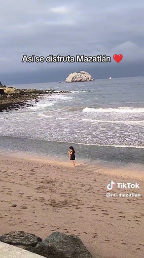 Disfrutando de las Playas de Mazatlán 🫰