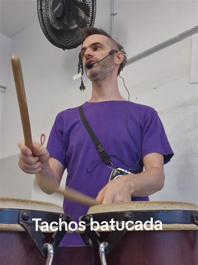 Aprendiendo Tachos de Batucada en 6° A