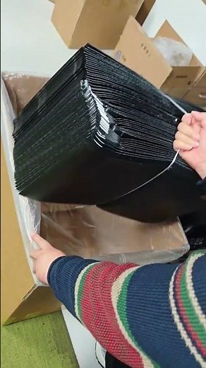 How Custom Bubble Mailers Are Made: From Digital Mockup to Production