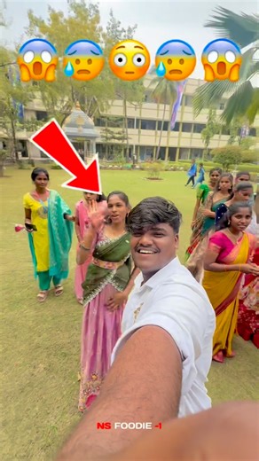 Nsfoodie-1 on Instagram: "Maa college loo freshers day ela jarigindho chudandi 🤩 . . . . . . .#trending #viral #reels #college #friends"