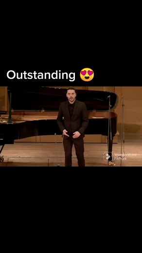 Countertenor Helmar Hauser singing