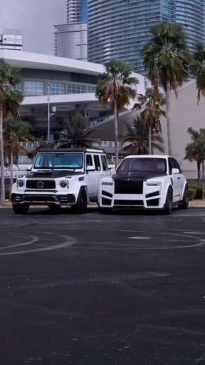Mansory CZ | they like being side by side Cullinan Mansory with widebody kit, forged carbon aero, and signature @mansory design G63 Mansory with... | Instagram