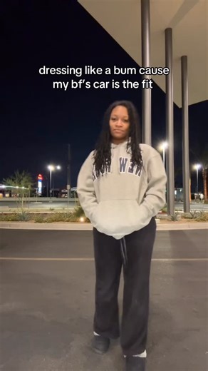 tamera 🖤 on Instagram: "I know too much about corvettes now 😂"