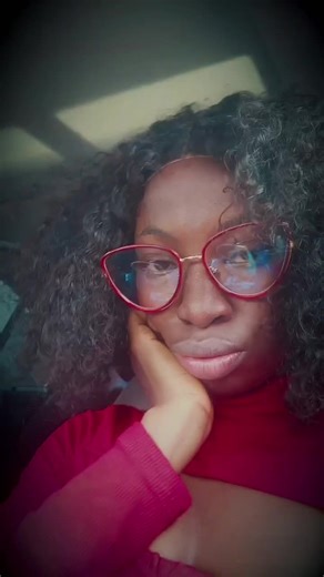 I'm greatful to God for a successful year ending with friends and family who stayed true. #CapCut #2025 #fypシ゚viral #moments #familyandfriends