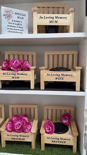 Our wooden bench flower vase, perfect as a outdoor option . Lots of options in these, shop the cart now 🕊️ #shoppableVideoSprint #tiktokmademebuyit #memorial #grave #gravememorial