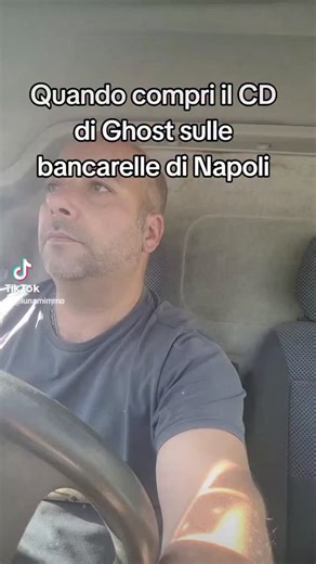 Domenico Valente on Instagram: "🤣🤣🤣 #fashion #photooftheday #photography #cento #ferrara"