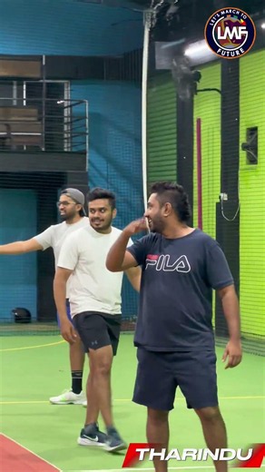 මේ Catch ඒක නම් පිස්සුවක් දෙන්නෙක් අතරින් ගිය බෝලේ ගානට PLACE වෙලා අල්ලුවා නියමයි හිච්චි ❤️