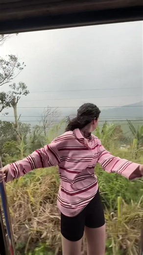 forgot to record day 5 in nuwara eliya so here’s day 6😁#travel #ella #backpacking #sea