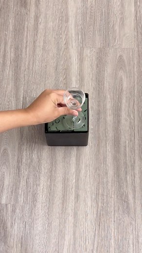 164K views · 1.1K reactions | Here’s another idea for a floral arrangement using black and red. This time I replaced the smoothie straws with these dollar store candle holders. What do you think? #floraldesign #floralarrangement #tutorialvideo #centerpiecedecor - | Designs_by_shadiek | Facebook