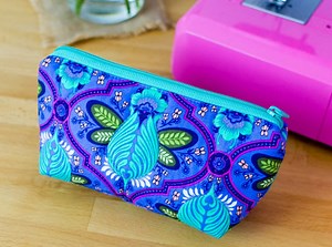 Watch my Free Video Course for Designer Zipper Bags!