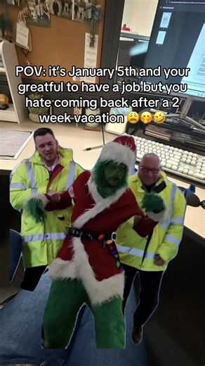 Back to work 😓#worklife #work #backtowork #officelife