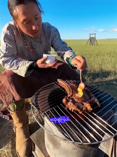 How to make barbecue in Mongolia 🥩 #barbecue #grilledmeat #makingprocess #mongolia #recap